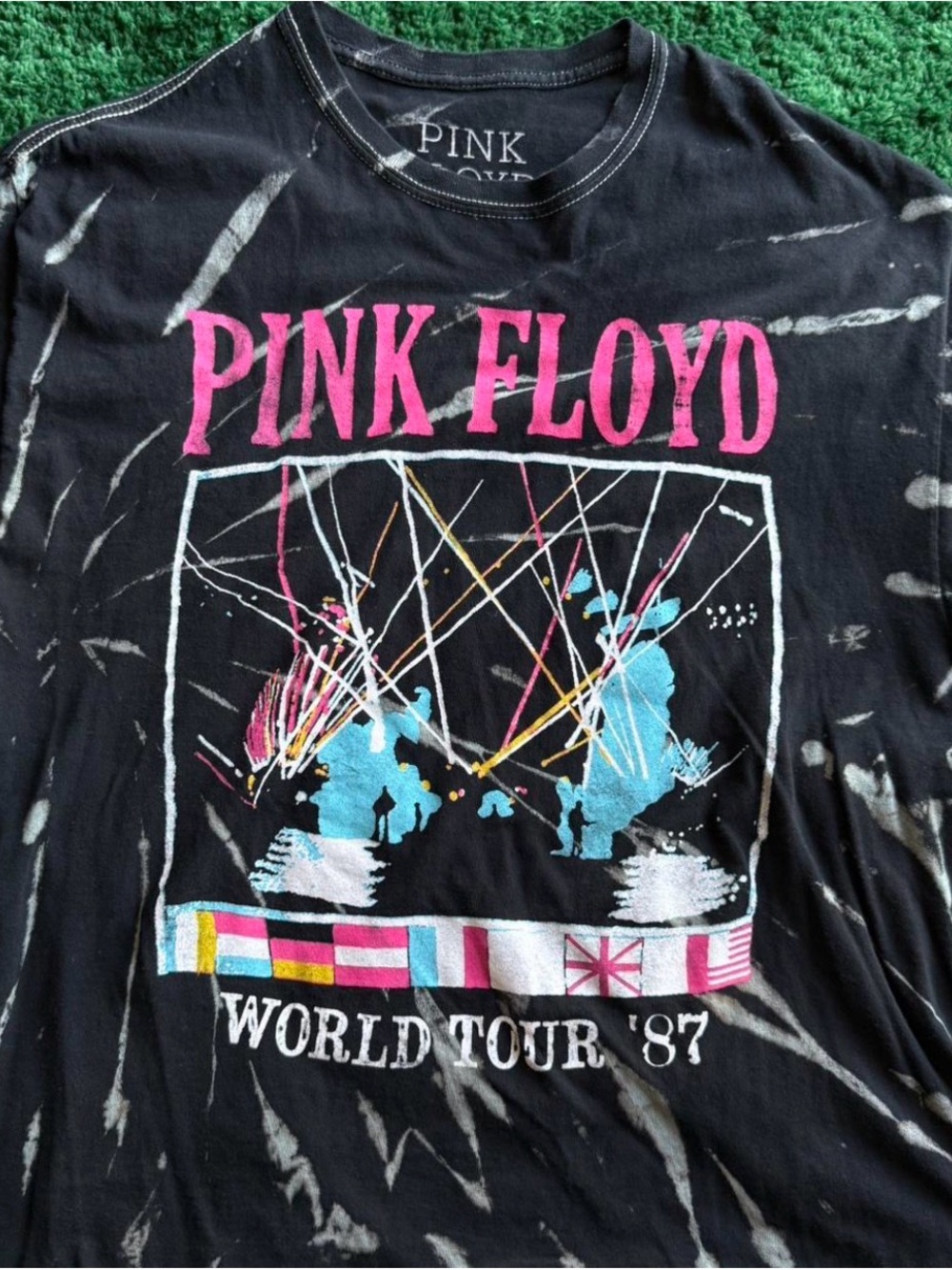 Pink Floyd Black T‑Shirt with Pink Logo and Multi‑Color Graphic